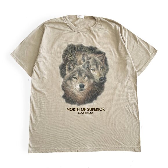 Secondhand Oceanic, North of Superior Canada Wolf T-Shirt - Picture 1 of 3